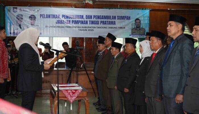 Bupati Lantik 19 Pejabat Tinggi Pratama