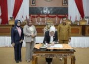 Banggar DPRD Tanjabtim Sampaikan Ranperda APBD Perubahan 2025