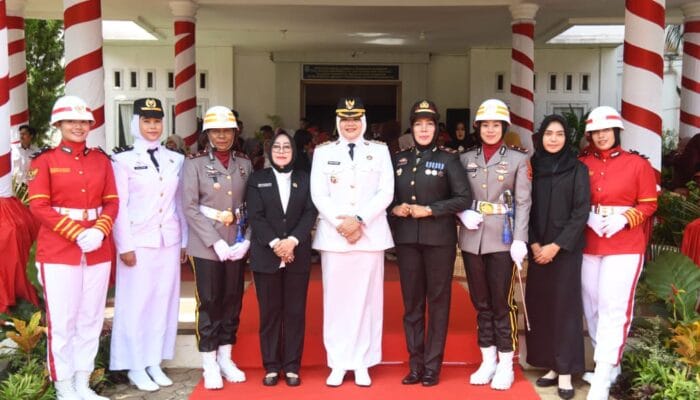 Tampil Beda, Petugas Upacara HUT RI Di Tanjabtim Didominasi Wanita