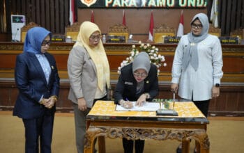 Seluruh Fraksi DPRD Tanjabtim Setuju Ranperda APBD 2026 Disahkan Menjadi Perda